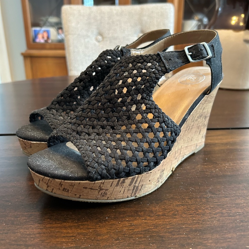 SO Black Woven Wedge Sandals